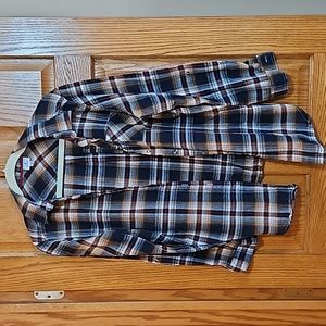 1X Dressbarn button up plaid shirt